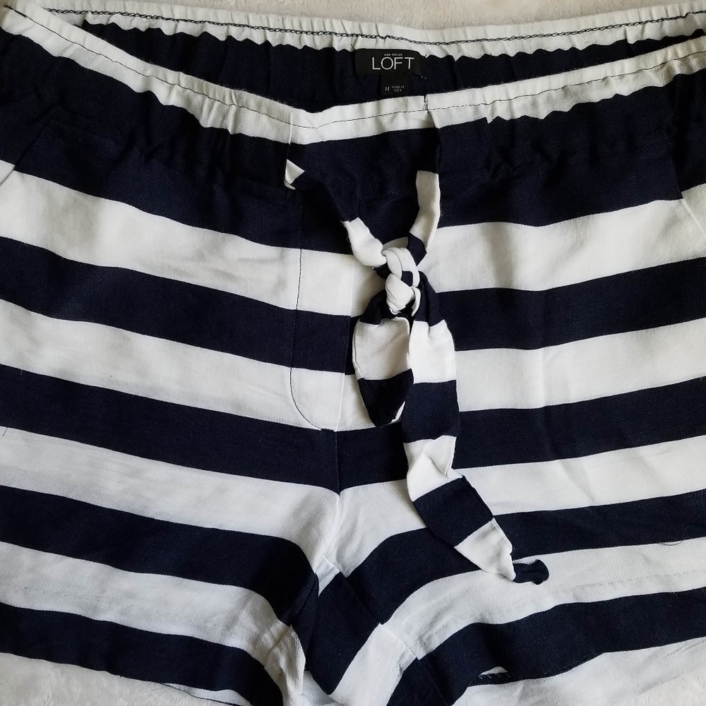 LOFT Nautical Elastic Waist Shorts 5” Inseam NWOT - Picture 3 of 8